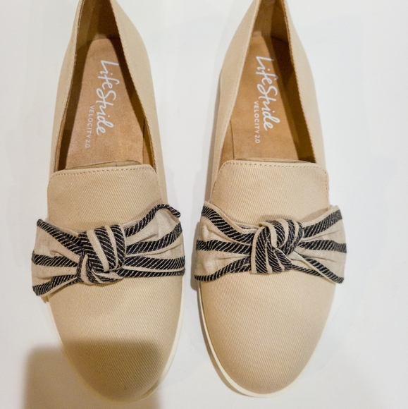 Life Stride Zest Slip-ons Almond -7 - Picture 6 of 7